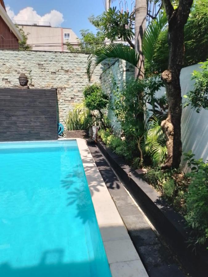 Marinos Place Legian  Exterior photo