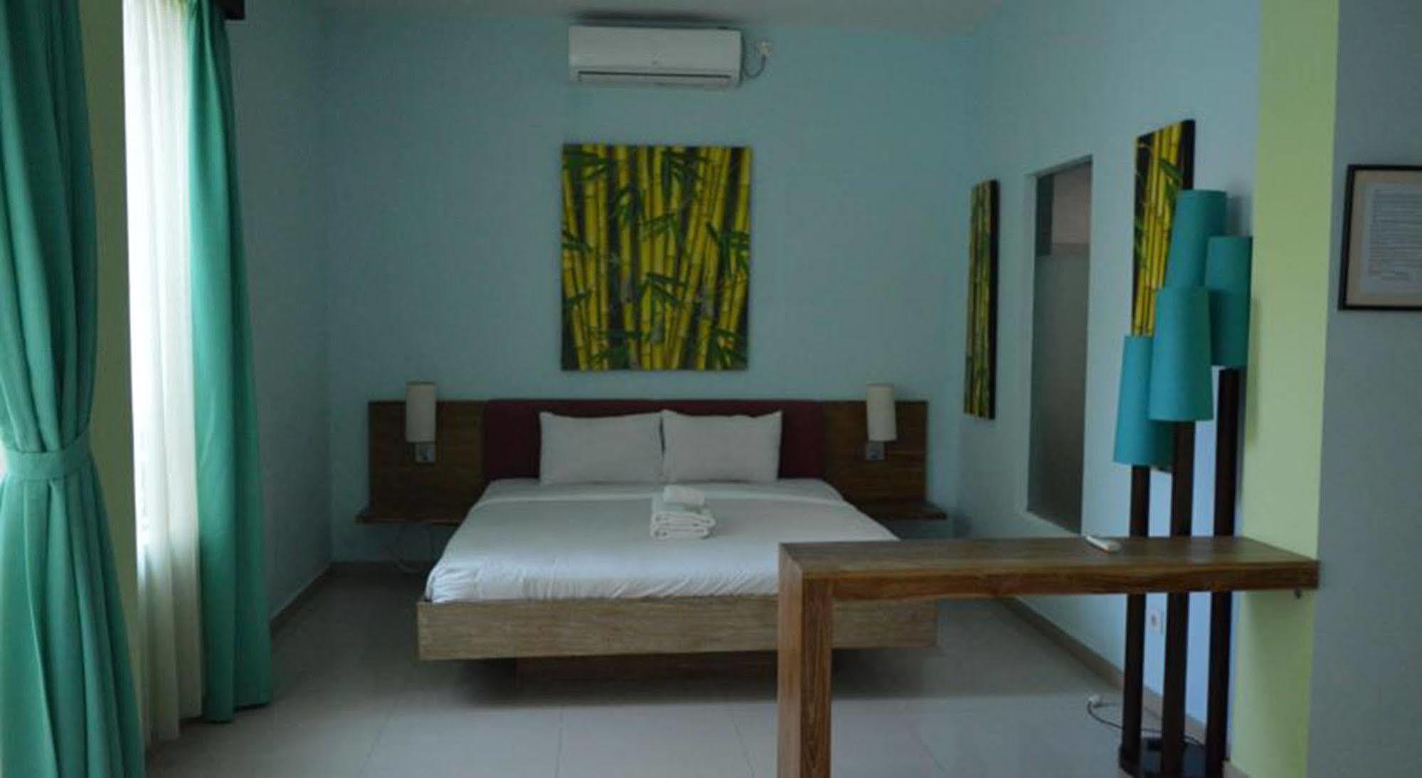 Marinos Place Legian  Exterior photo